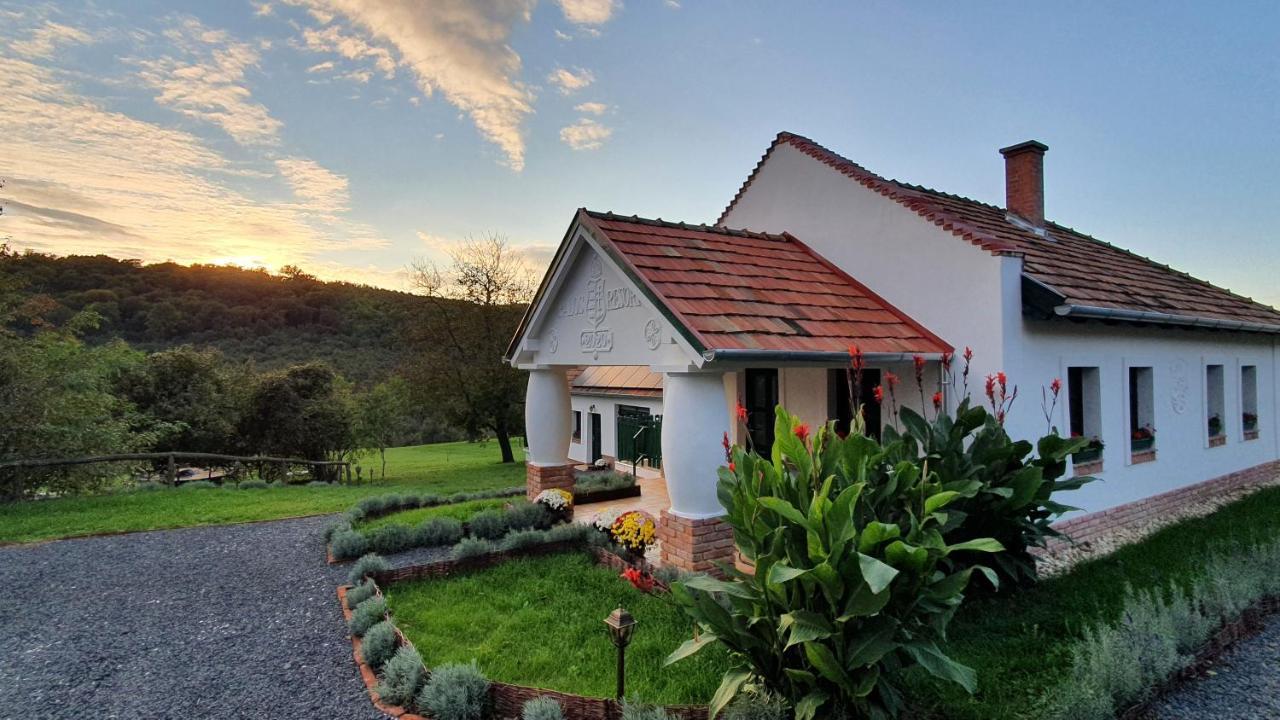 Palos Resort Zalacsany Luaran gambar
